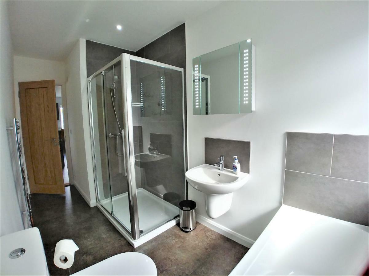 Meadow View Apartments New Quay Dış mekan fotoğraf
